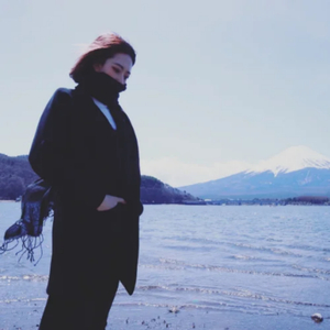 白丝少萝❌❌自慰涶水机
